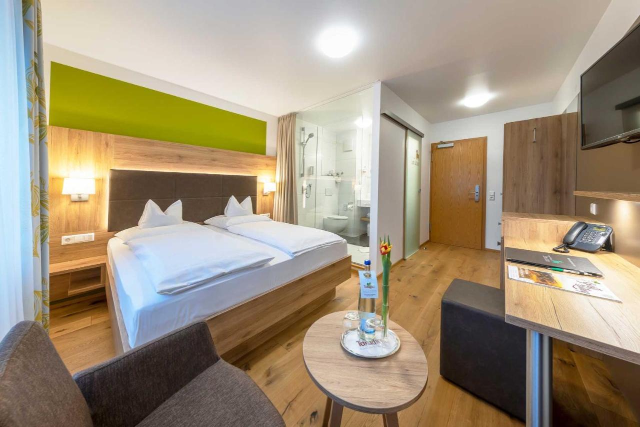 Gasthof - Hotel Zum Ochsen Gmbh Berghulen Екстериор снимка