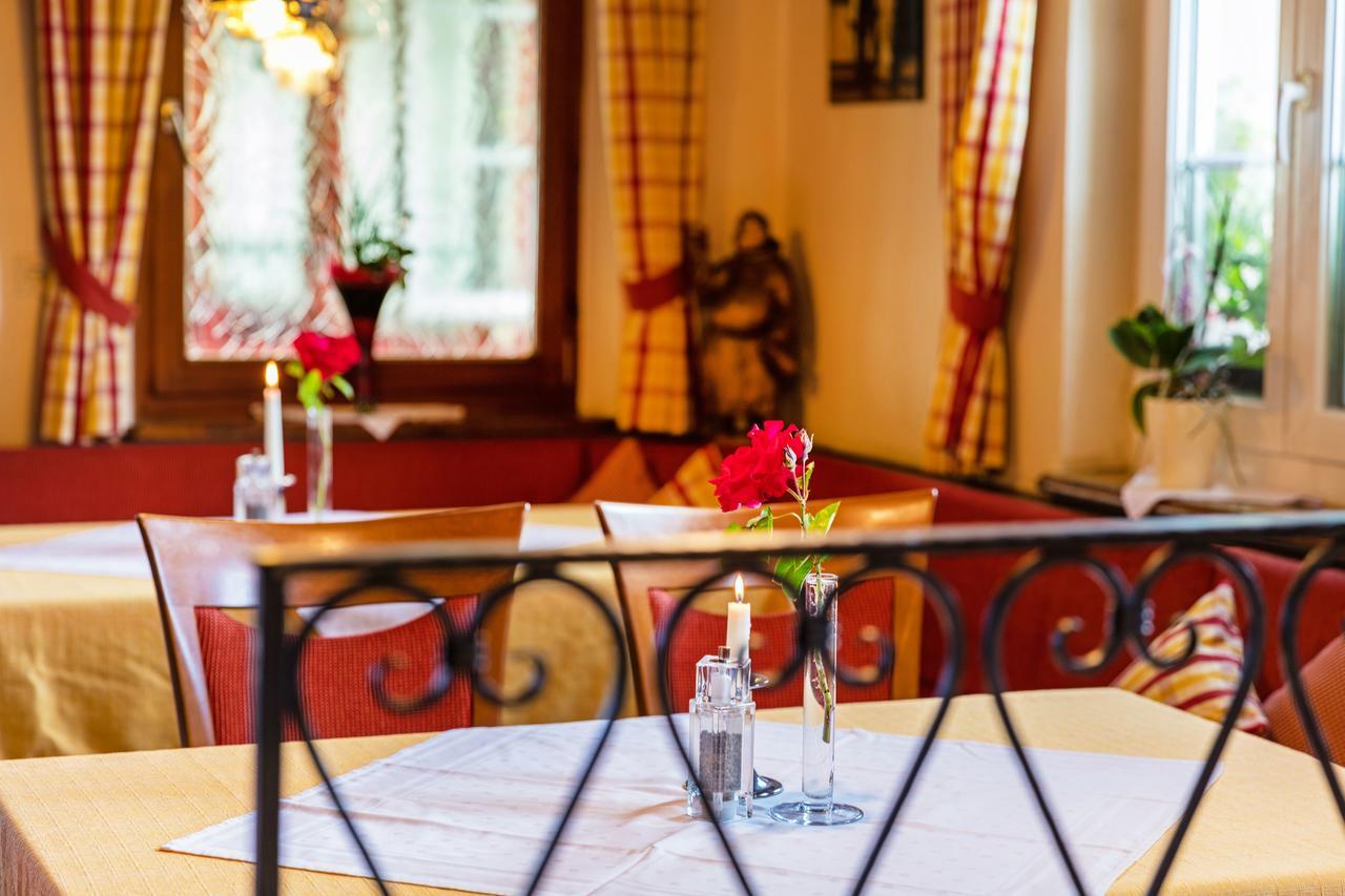 Gasthof - Hotel Zum Ochsen Gmbh Berghulen Екстериор снимка